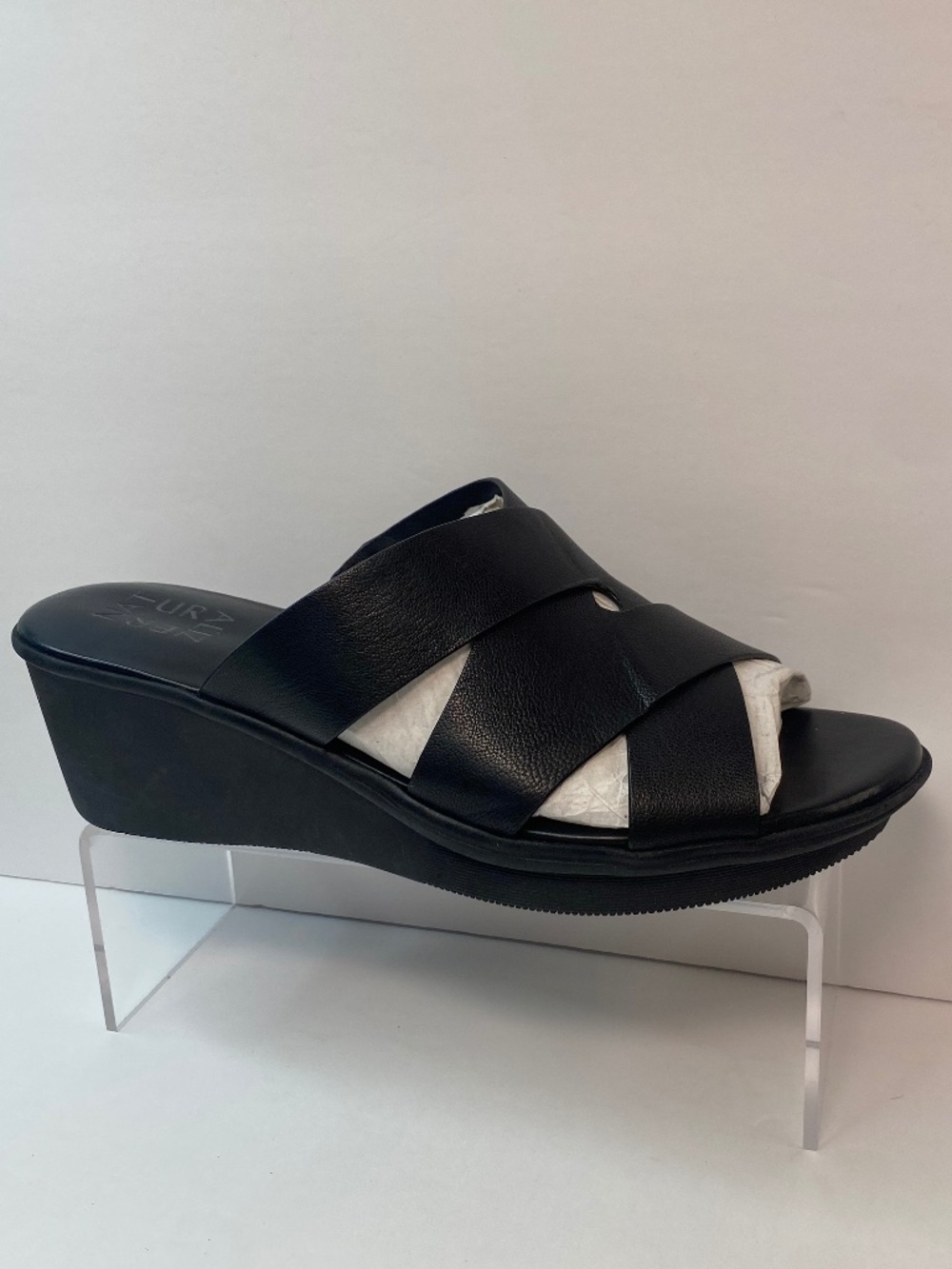 Naturalizer Women's Rowena Black Leather Wedge Sandals Size 7.5M NEW NO NOX